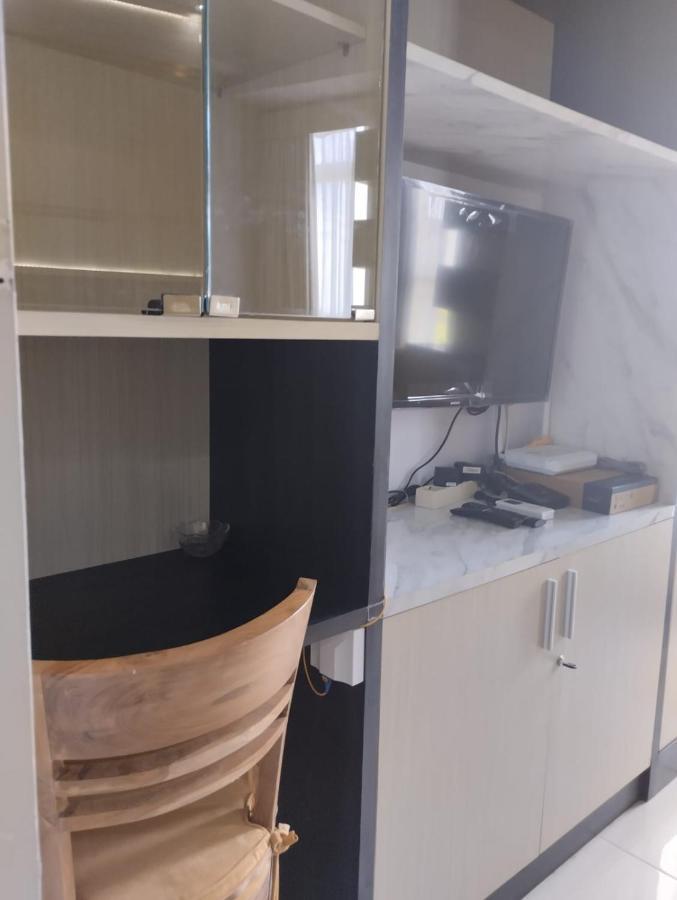 Amartha View Apartement Tambakaji Екстер'єр фото
