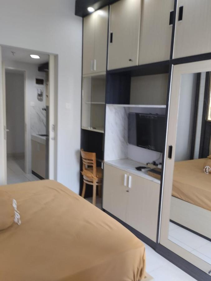Amartha View Apartement Tambakaji Екстер'єр фото