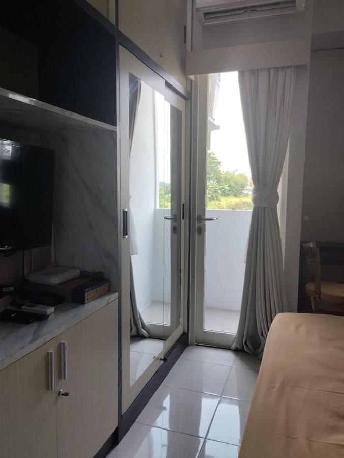 Amartha View Apartement Tambakaji Екстер'єр фото